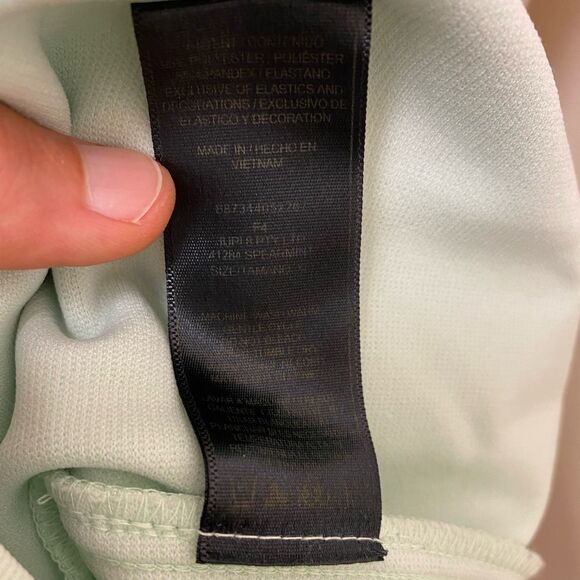 Kardashian Kollection Spearmint Cut Out Body Con Dress‎ - Picture 6 of 8